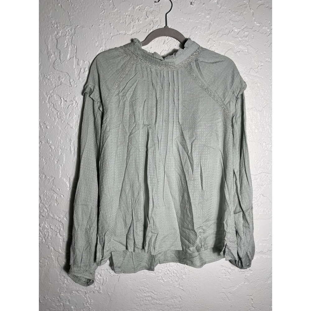 NWT Easel Los Angeles L Sage Green Lace Ruffle Pintuck Rayon Boho‎ Blouse
